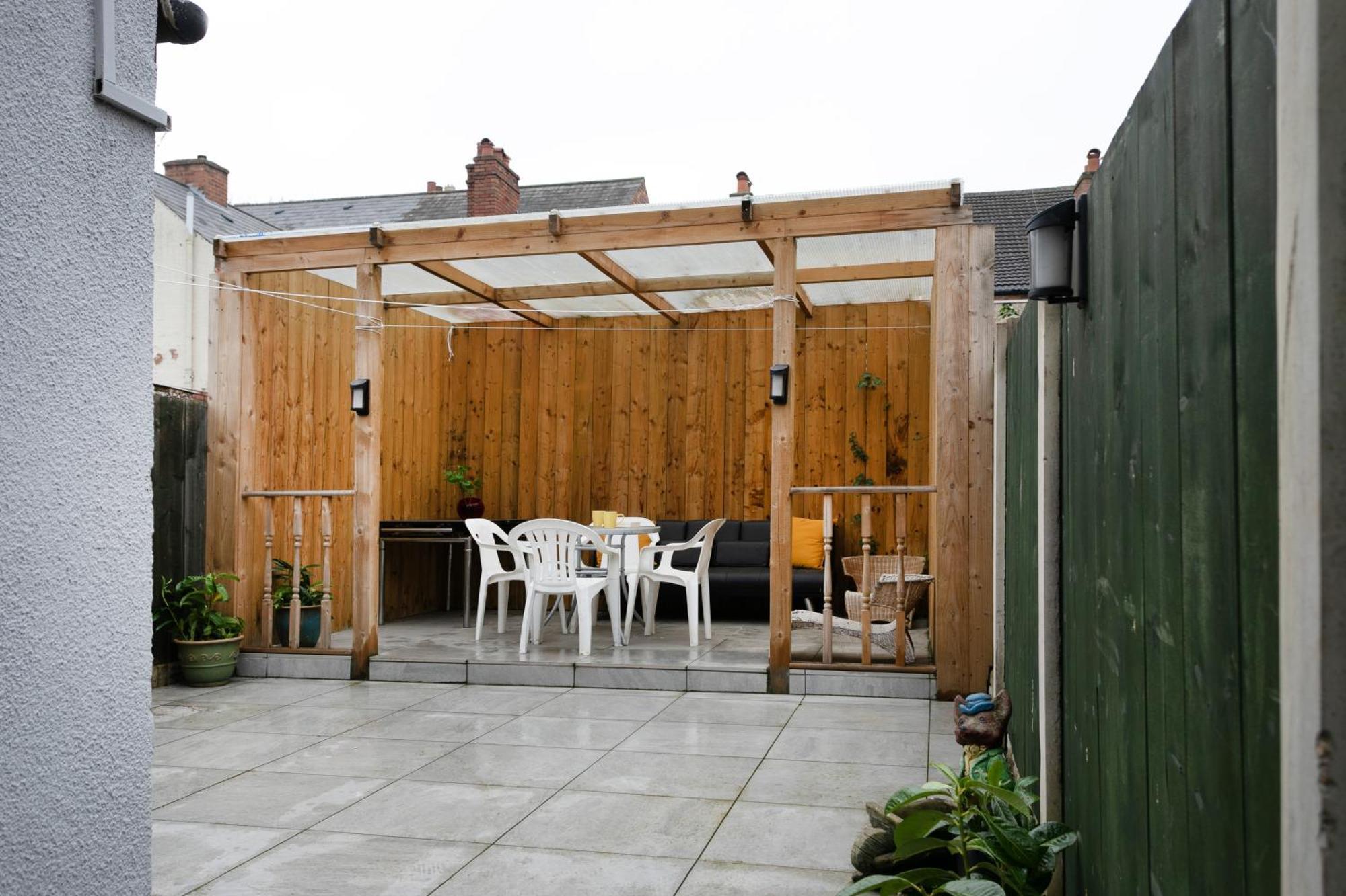 Appartamento Luxury 3br House - Free Parking And Stunning Garden!