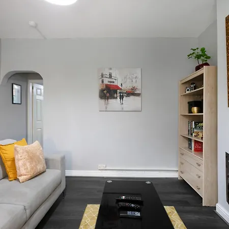 Luxury 3Br House - Free Parking And Stunning Garden! Apartment Nottingham Exterior photo