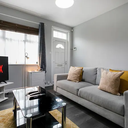 Luxury 3Br House - Free Parking And Stunning Garden! Apartment Nottingham Exterior photo