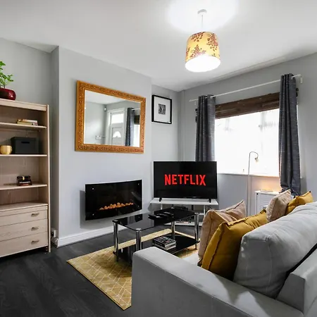 Luxury 3Br House - Free Parking And Stunning Garden! Apartment Nottingham Exterior photo