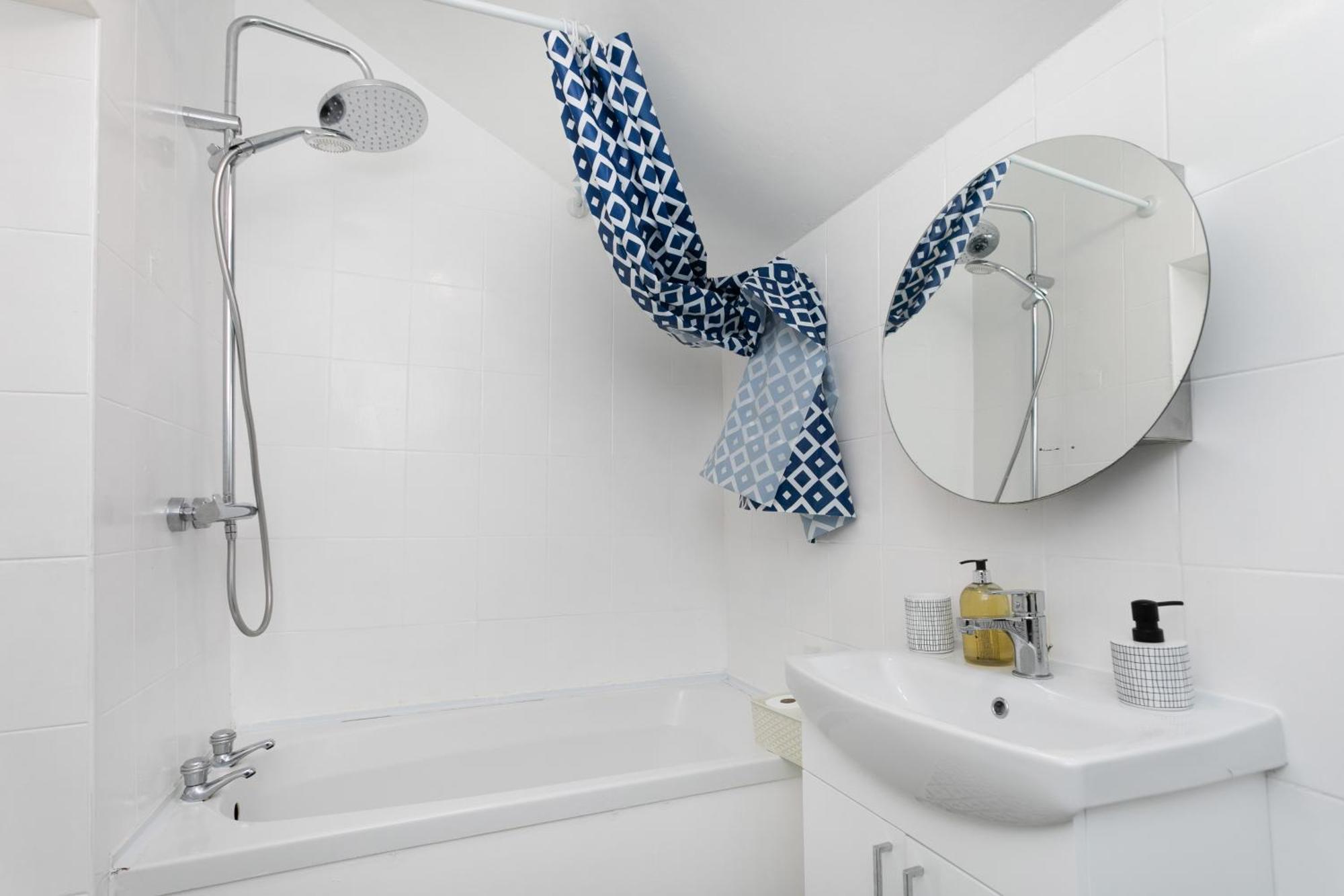 Luxury 3br House - Free Parking And Stunning Garden! Apartment Nottingham